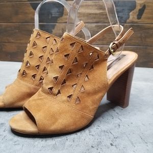 TAHARI | Marvel Suede Tan Brown Sandal Heel Peep